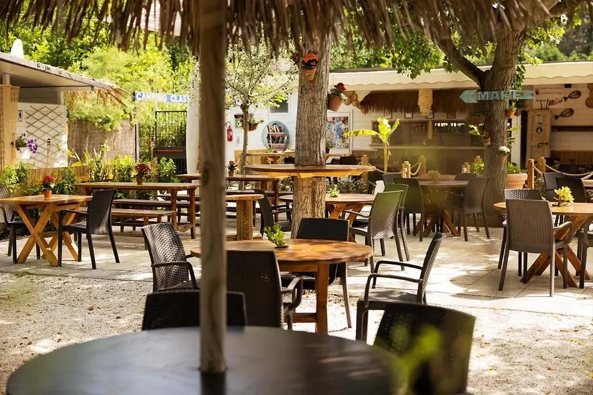 Campsite Dante Mobile Homes In Camping Classe Village Lido di Dante